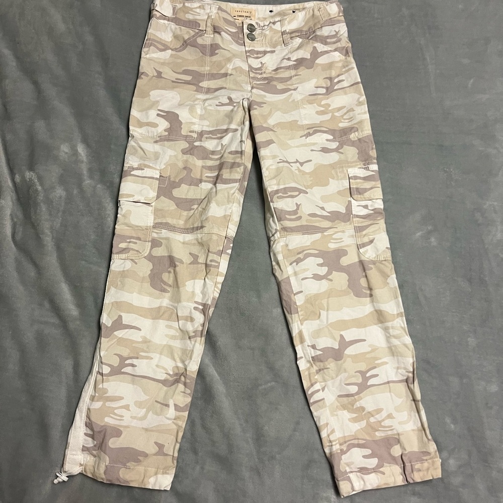 Camouflage Cargo Capri Pants - Picture 1 of 4